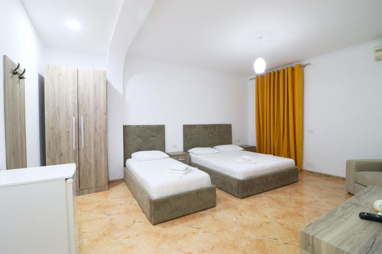 Hotel Kristal Vlorë 외부 사진